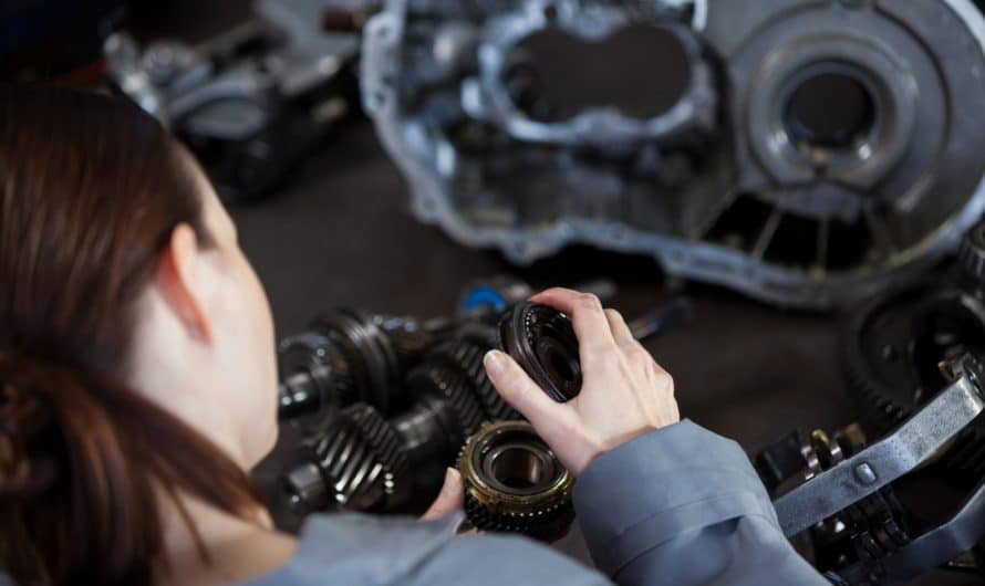 Vérification et remplacement des joints de culasse de voiture