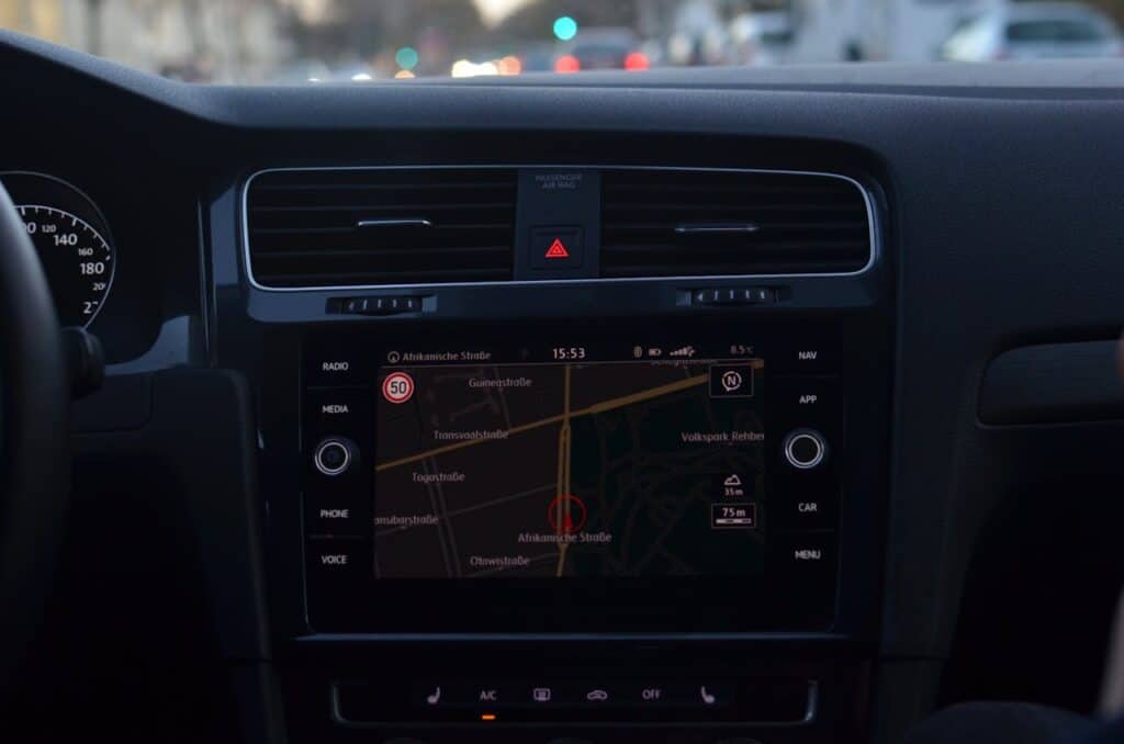 Autoradio GPS spécialisé 